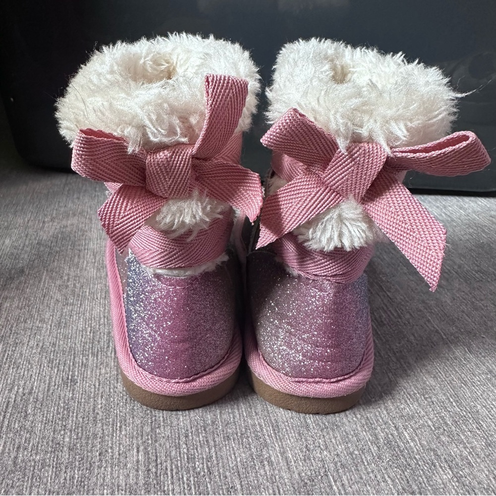 Pink Rainbow Glitter Faux Fur Bow Girls Winter Boots